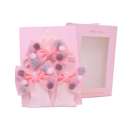 Pink Bow and Multicolored Accent Gift Set