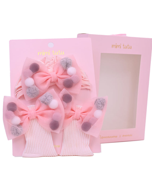 Pink Bow and Multicolored Accent Gift Set