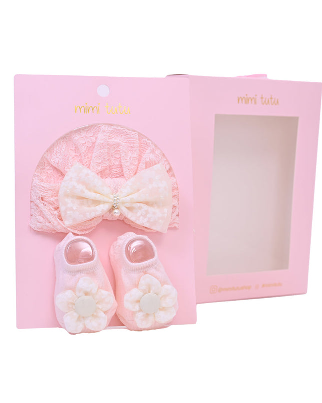 Pink and Ivory Flower Gift Set