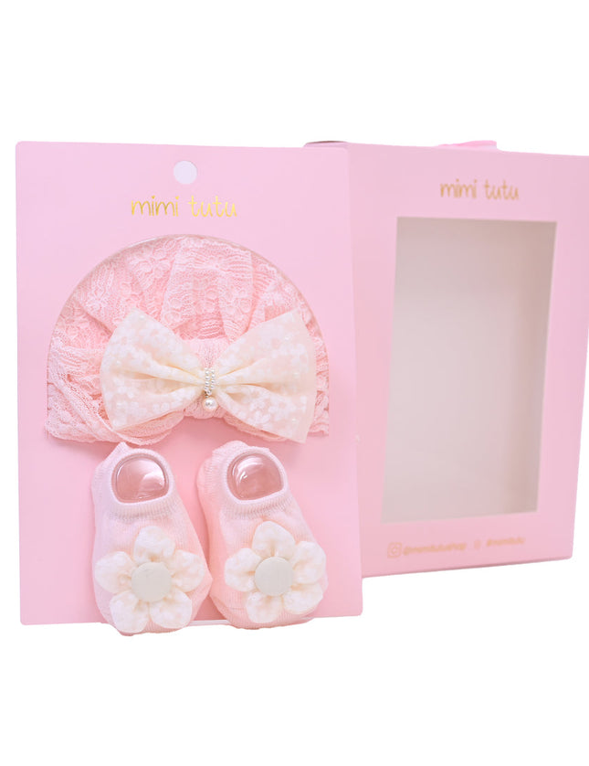 Pink and Ivory Flower Gift Set