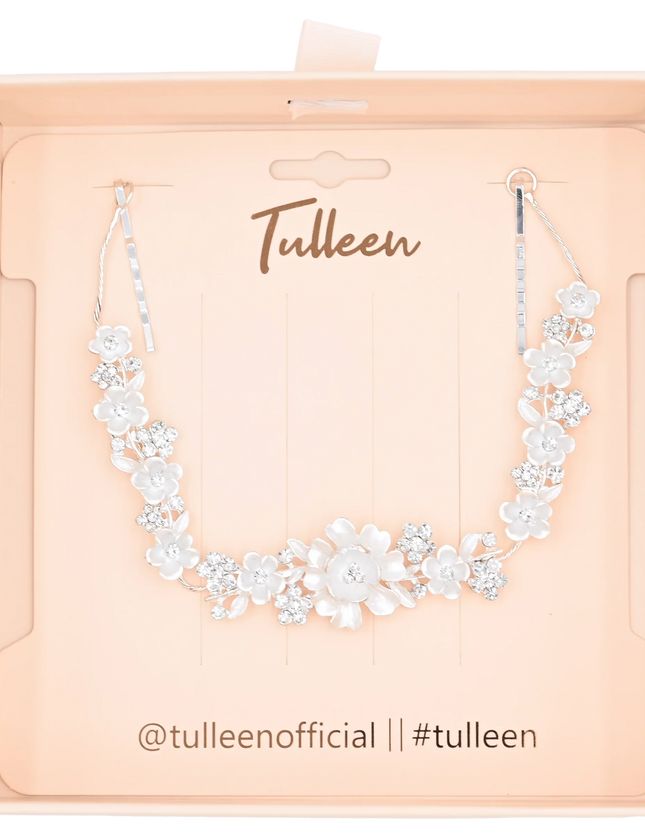 kids-atelier-tulleen-kid-girl-crystal-shimmering-bouquet-hair-vine-tac4214