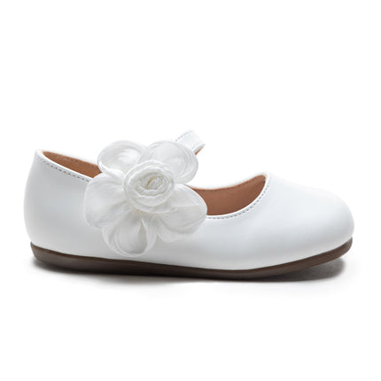 White Yasmine Blooming Flats