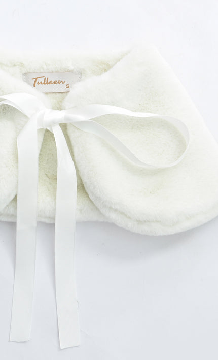 kids atelier tulleen Ivory Ribbon-Tie Faux Fur Collar