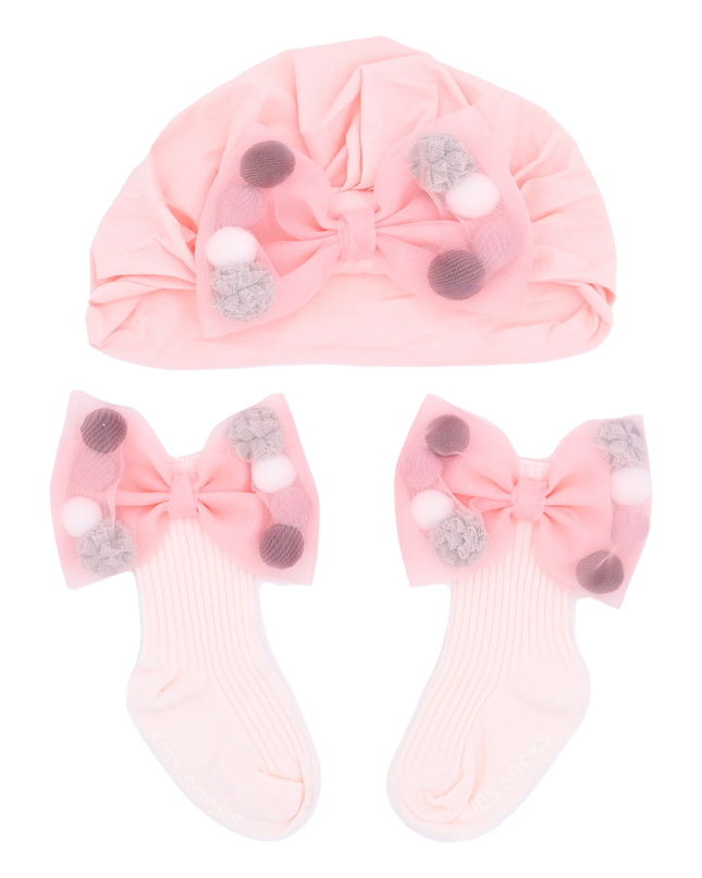 Pink Bow and Multicolored Accent Gift Set
