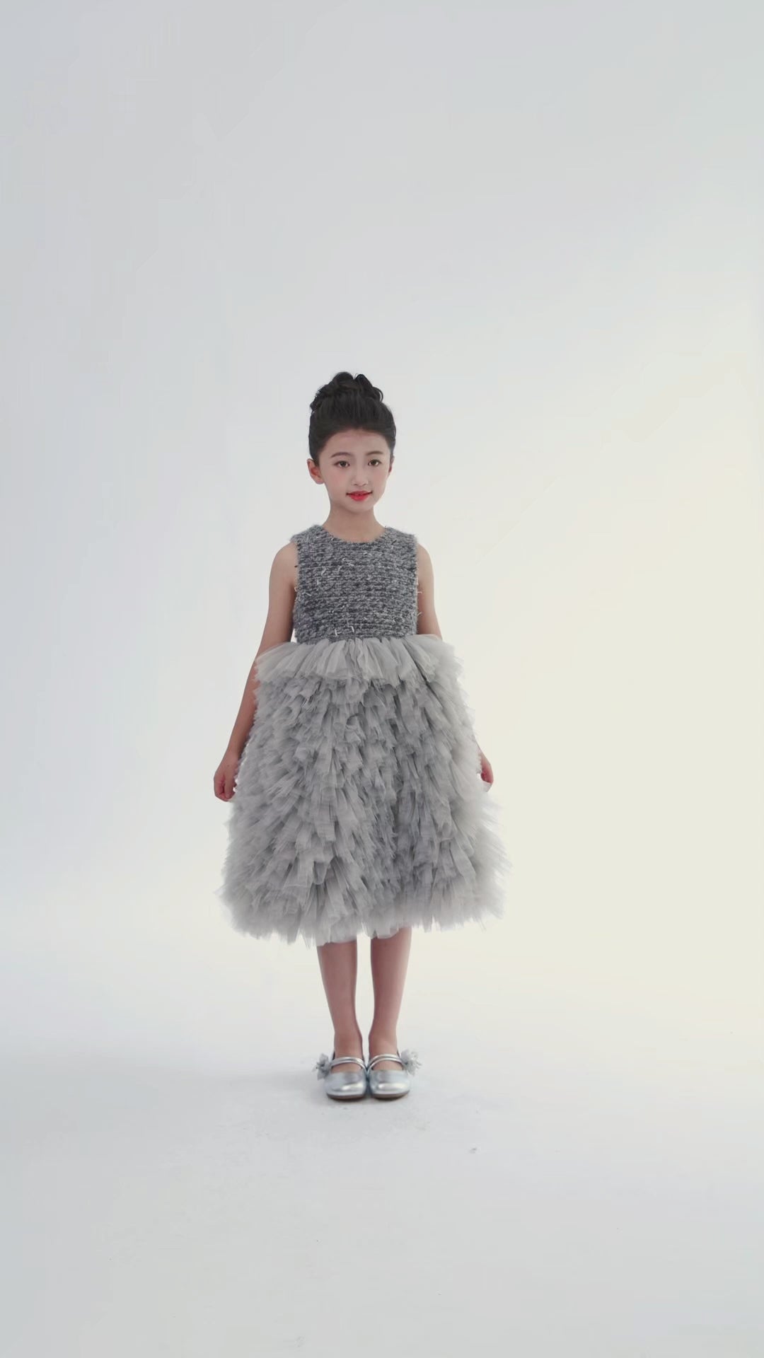 Gray Textured Bodice Tulle Gown 3Y/4Y / Gray