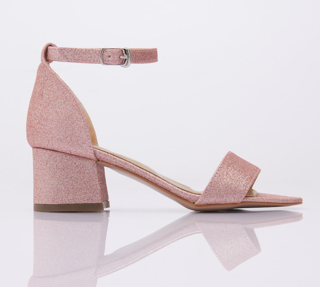 Sparkling pink stiletto heels, high quality on Craiyon